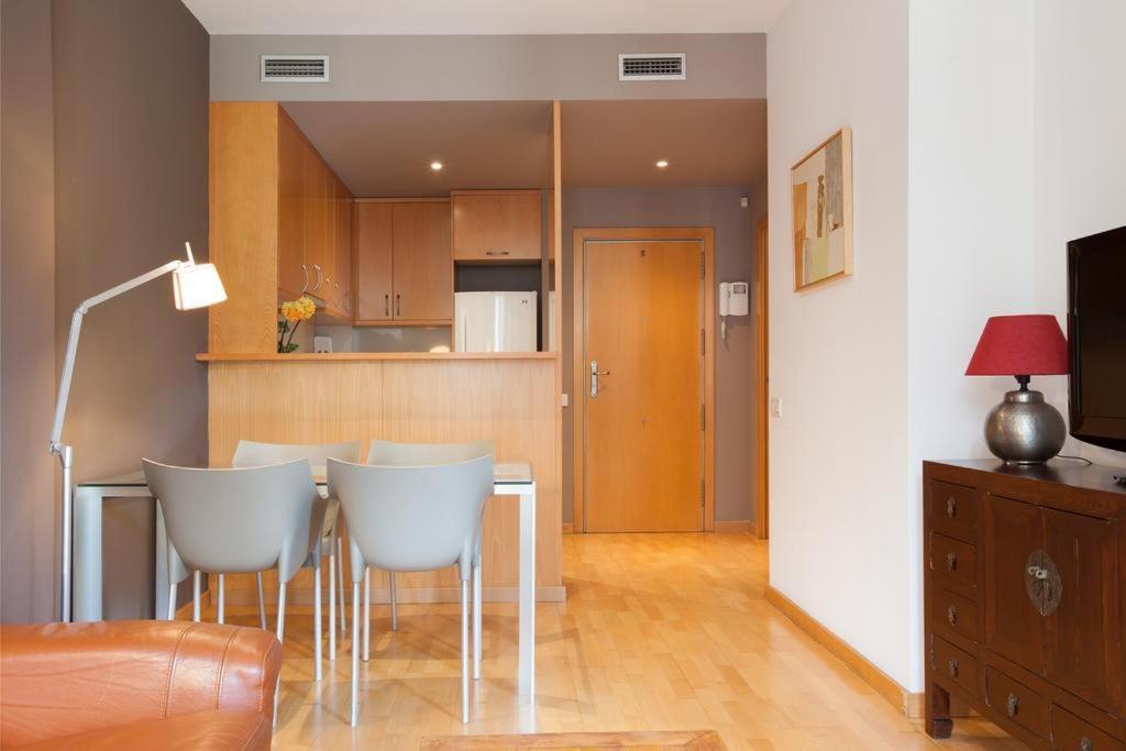 Rambla Catalunya Apartment บาร์เซโลนา ภายนอก รูปภาพ